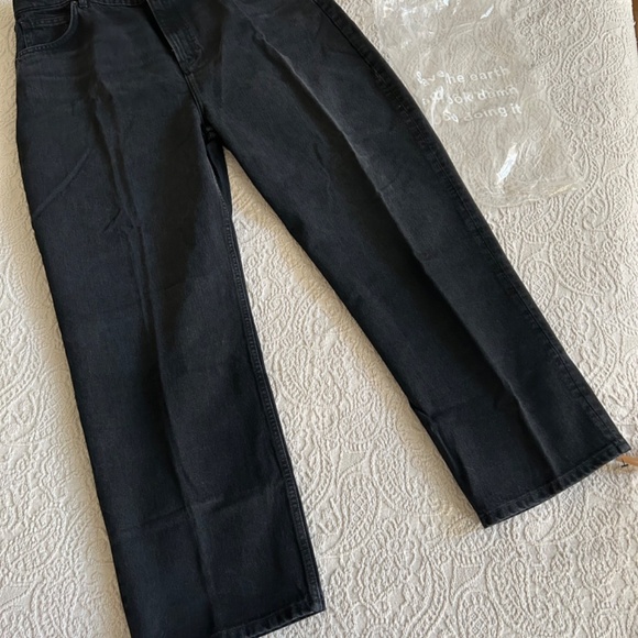 NWT Reformation Abby High Rise Straight Black Jeans, sz 33 - Picture 9 of 9